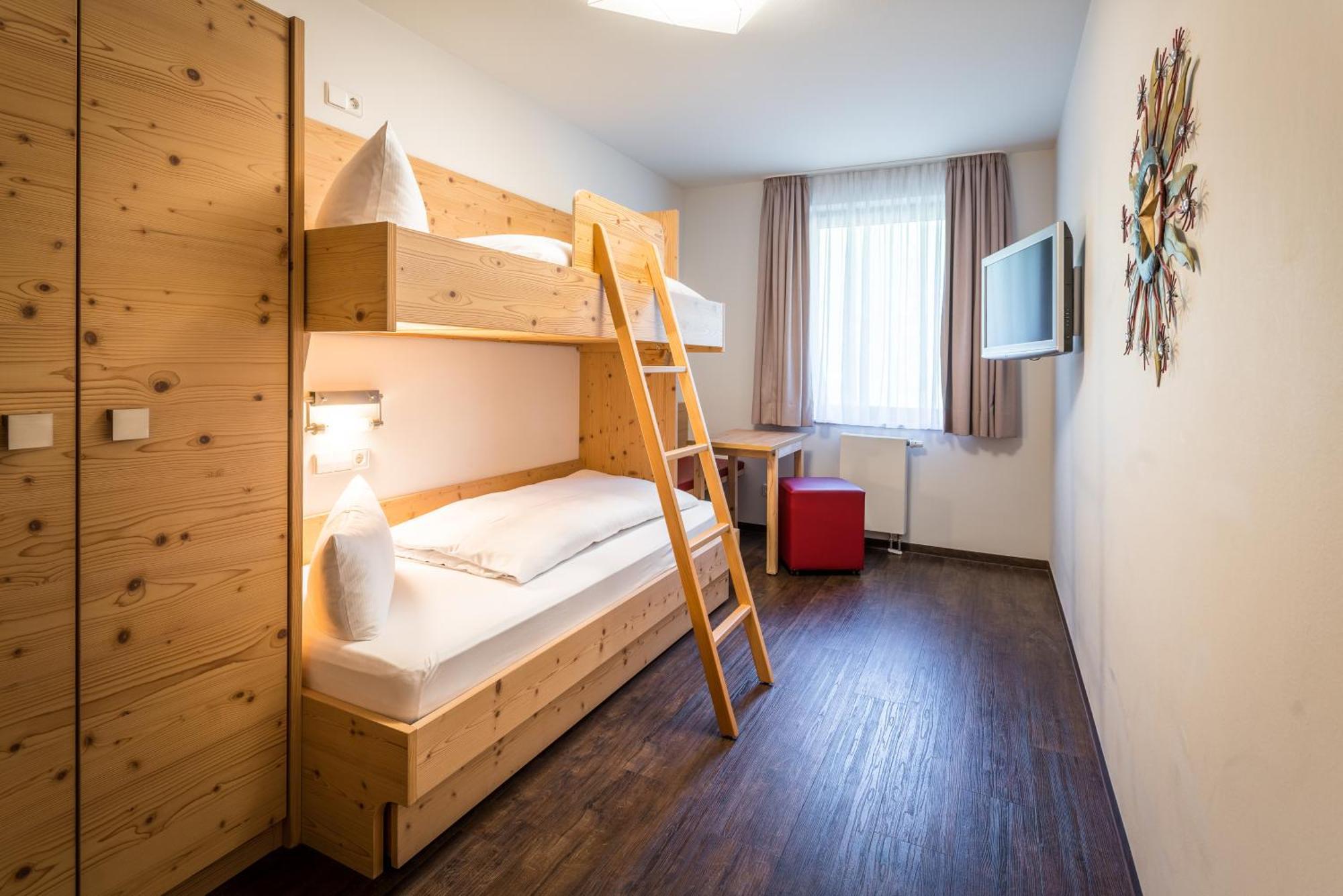 Naturparkhotel Adler Wolfach Exteriör bild
