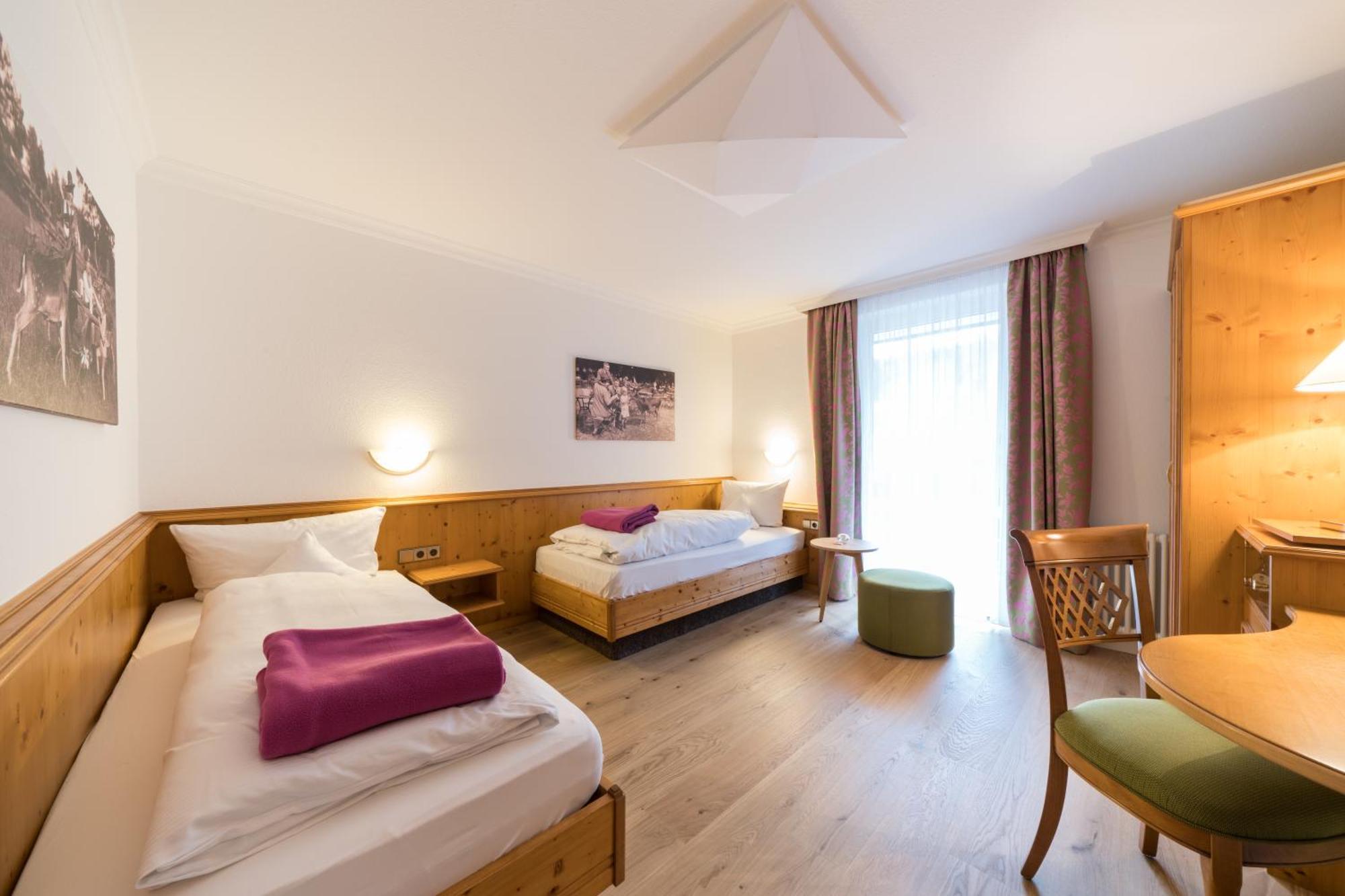 Naturparkhotel Adler Wolfach Exteriör bild