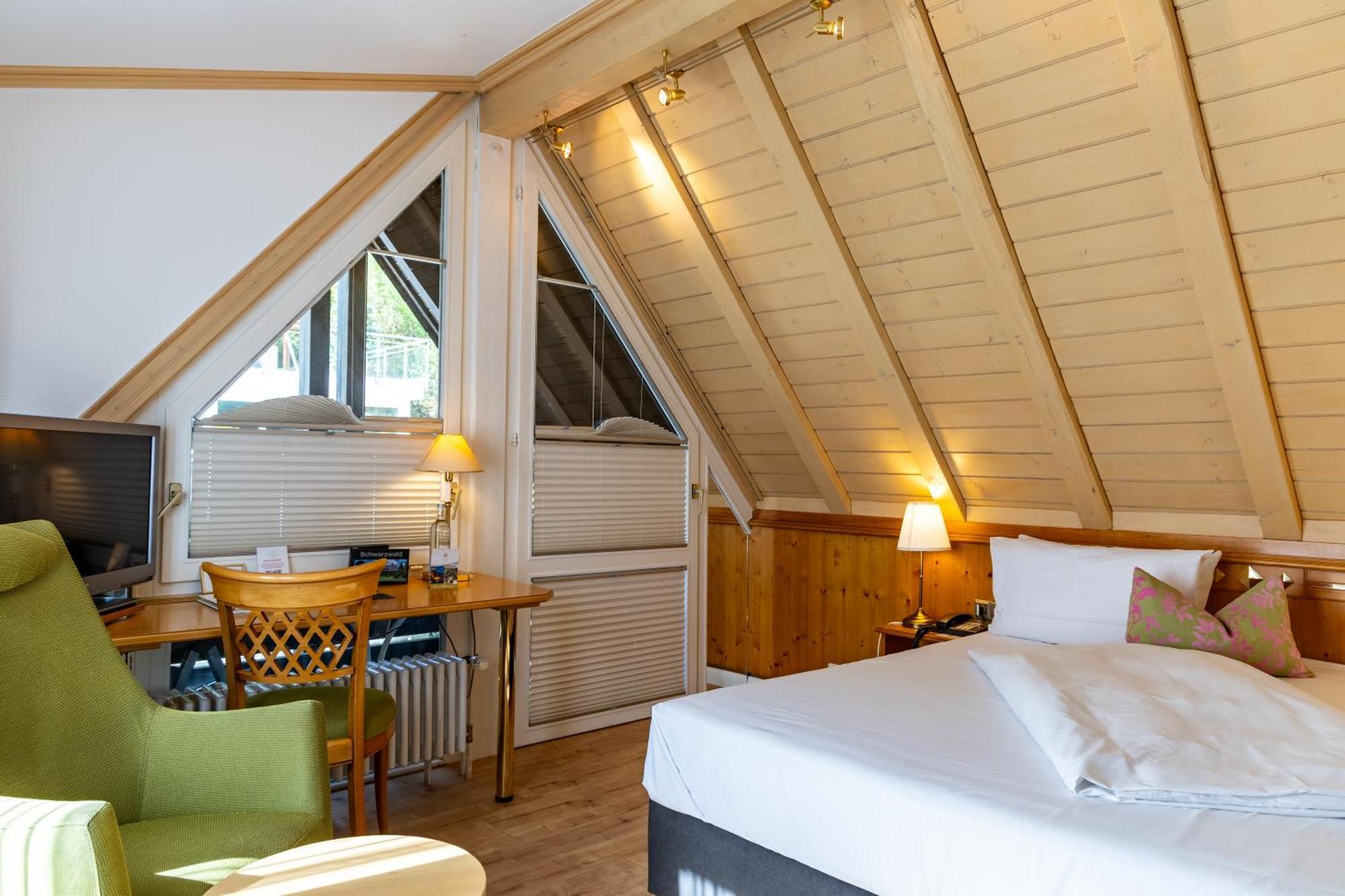 Naturparkhotel Adler Wolfach Exteriör bild