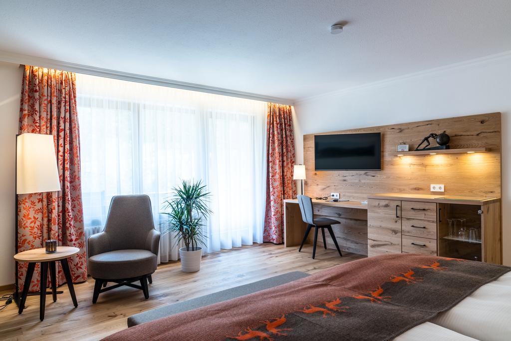 Naturparkhotel Adler Wolfach Exteriör bild